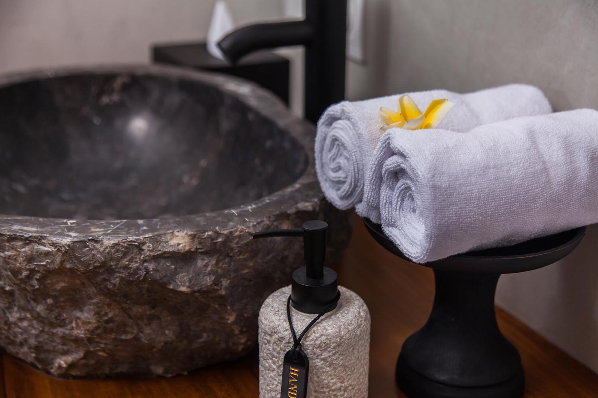 אובוד Ipian Angel By Pramana Villas מראה חיצוני תמונה